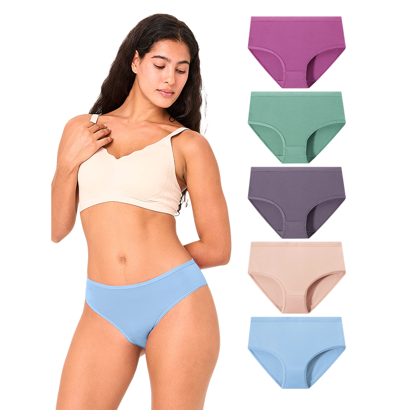 Naisten bikinit